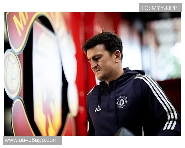 曼联与马奎尔续约谈判进行中俱乐部认可其贡献与领导力