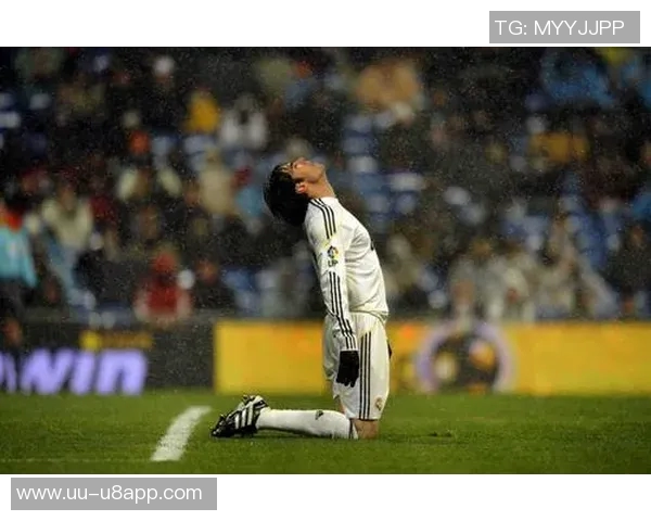 回顾20年前巴西队首发阵容卡卡小罗阿德助力4-1战胜阿根廷的辉煌时刻 回顾20年前巴西队首发阵容卡卡小罗阿德助力4-1战胜阿根廷的辉煌时刻