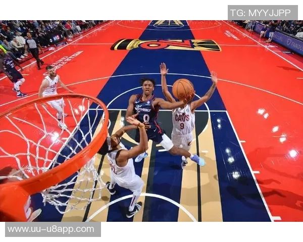 浓眉小试牛刀上半场表现抢眼贡献7分7篮板2盖帽展现强大实力 浓眉小试牛刀上半场表现抢眼贡献7分7篮板2盖帽展现强大实力