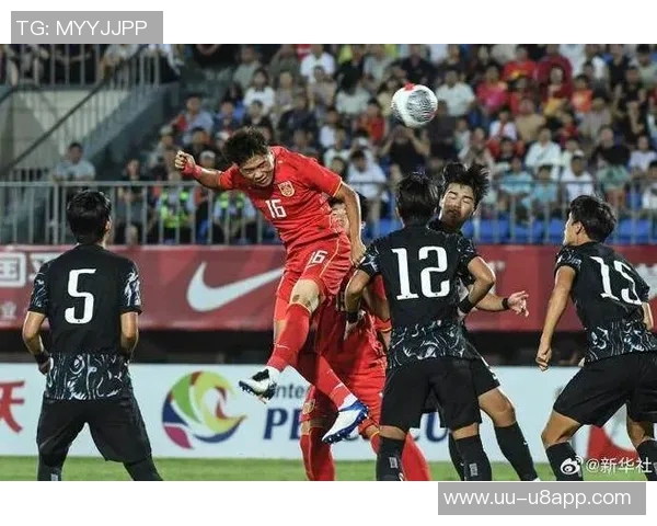 国足U16对朝鲜比赛中体能透支明显边路传球手短缺成制约因素