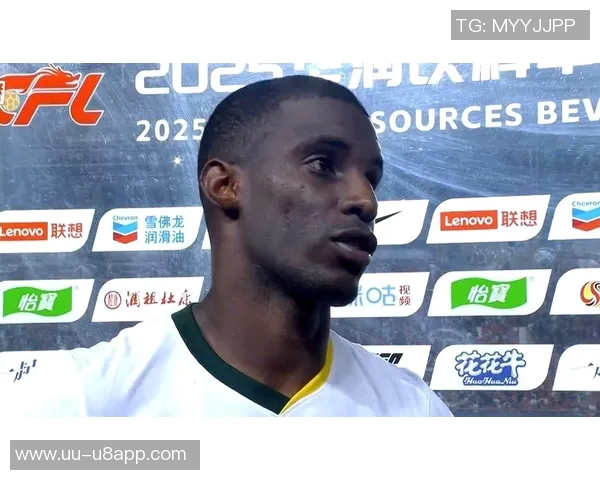 瓦科双响再创佳绩赛季27球追平法比奥展现超强实力