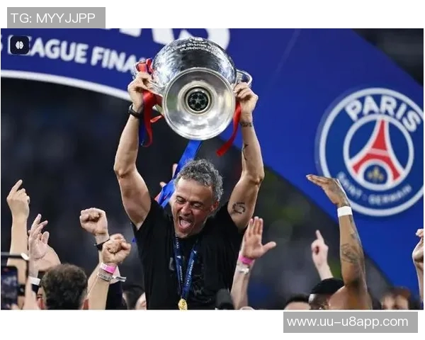 38岁大卫路易斯带领10人队伍零封对手获欧冠MVP表现惊艳