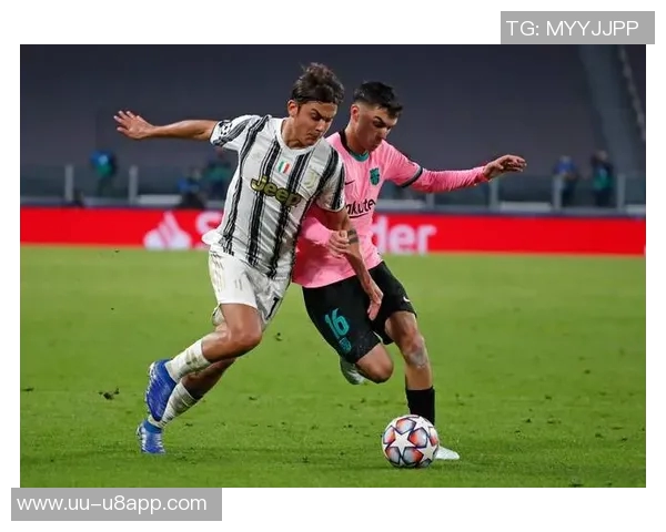 多特对阿德耶米标价6000万欧曼联巴萨密切关注球员动态