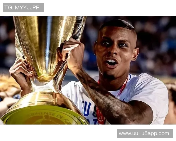 维拉桑德兰等球队有意免签流浪者19岁中场贝利赖斯